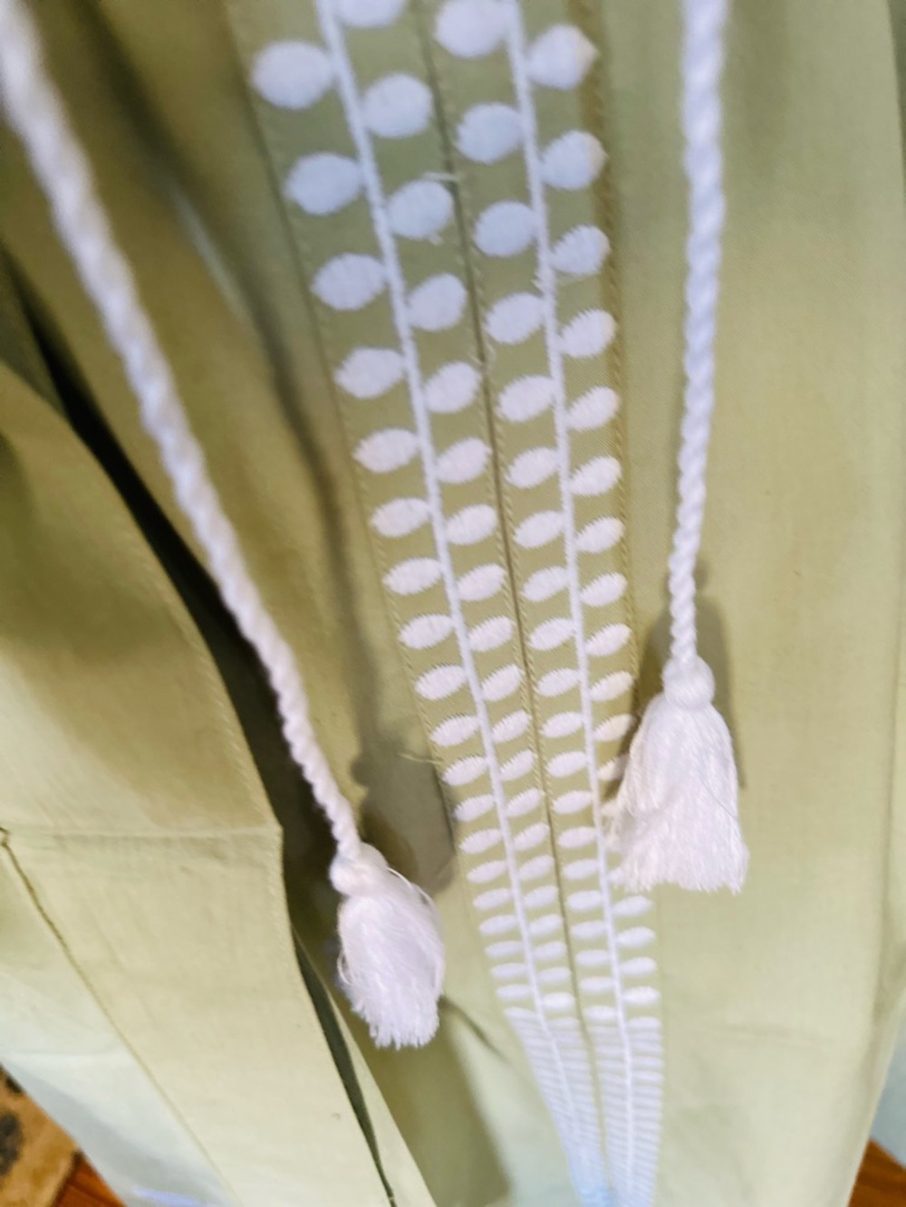 Direct from Manufacturer! Julia Amory Embroidered Coatue Midi Dress Sage & White - Picture 6 of 9